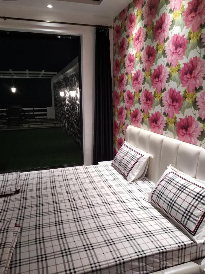 Platinum Villa 3Bhk 罗纳瓦拉 外观 照片